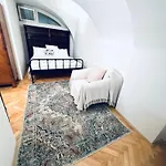 住宿加早餐酒店 The Serenity 卢布尔雅那