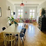 住宿加早餐酒店 The Serenity *