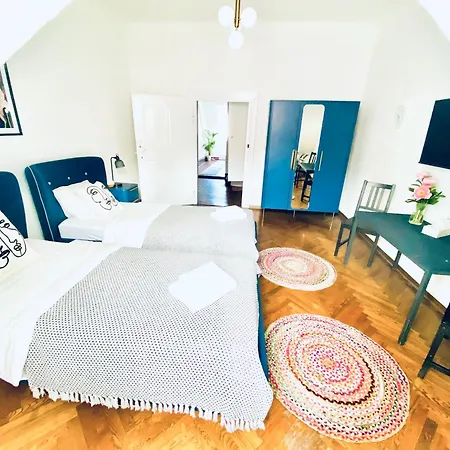 住宿加早餐酒店 Serenity With Castle & River Views *
