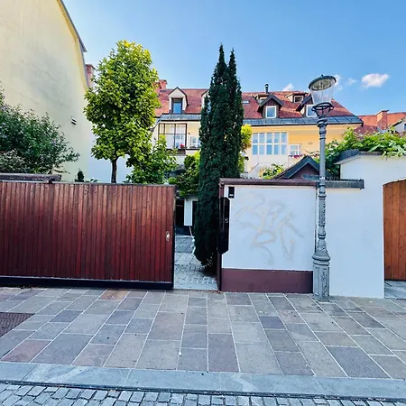 The Serenity Bed and Breakfast Λιουμπλιάνα