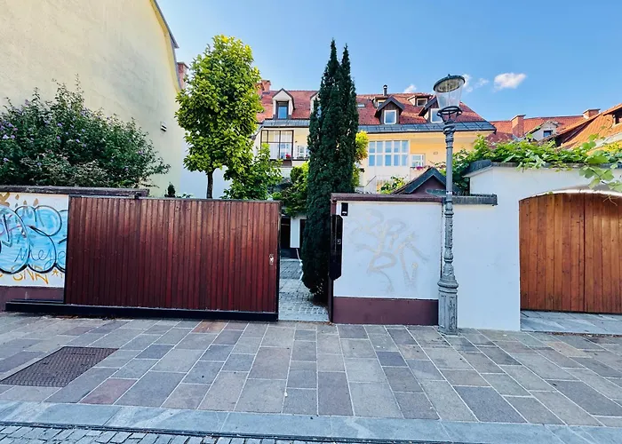 The Serenity Bed and Breakfast Λιουμπλιάνα